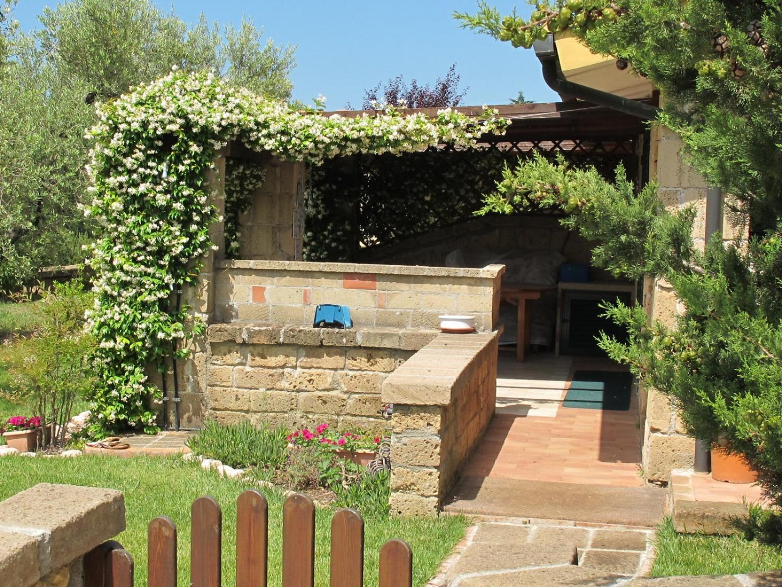 Il Borgo Centro Vacanze グアルディスタッロ エクステリア 写真